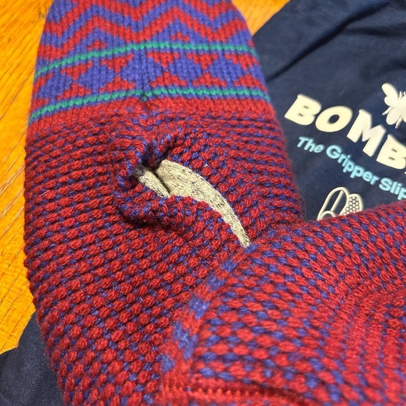 Bombas Fair Isle Gripper Slippers Sz Med NWT!! - Picture 5 of 9